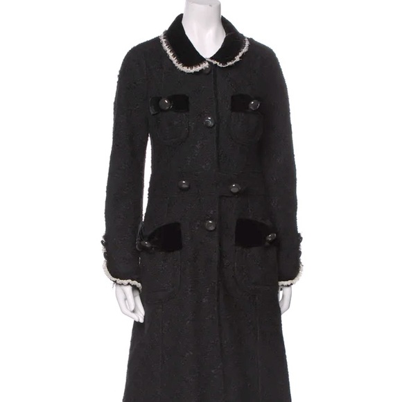 Marc Jacobs Jackets & Blazers - MARC JACOBS BOUCLE COAT -RARE sz 10